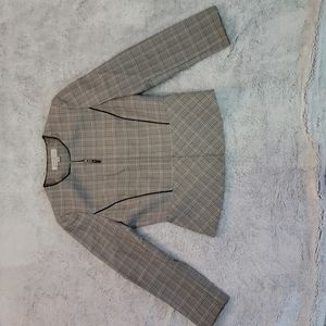 Tahari zip up jacket/blazer. Size 8. Gray, black,white pin strip red.